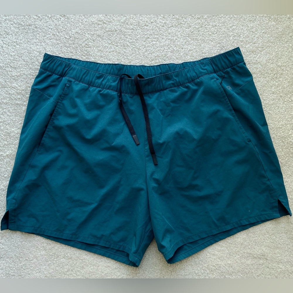 Gap fit men's run shorts lined, inseam 6", size XL